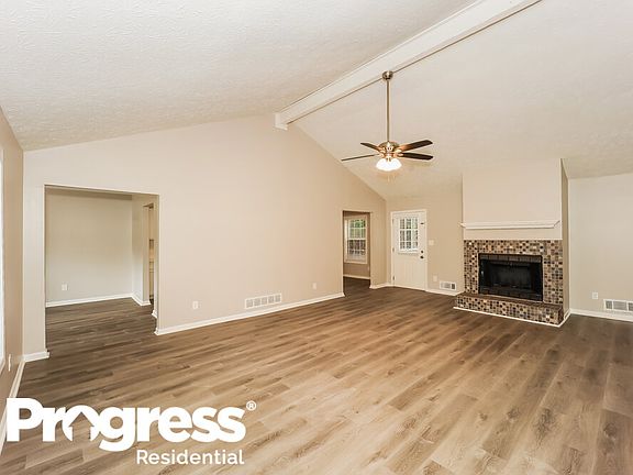 5th image of 4122 Gregory Manor Cir SW