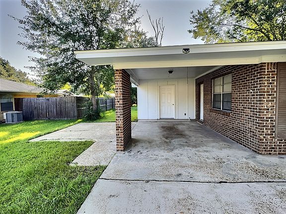 3rd image of 123 Stennis Ave