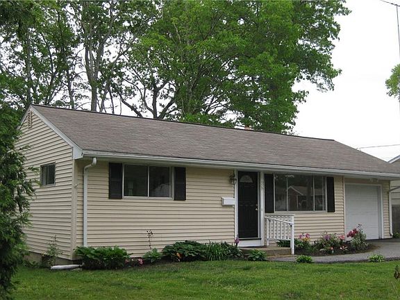 2nd image of 28 Rawlinson Dr