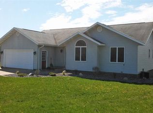 1007 E Cinnabar St, Bessemer, MI 49911