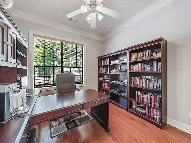 11 Vieux Carre Ct — Photo 9