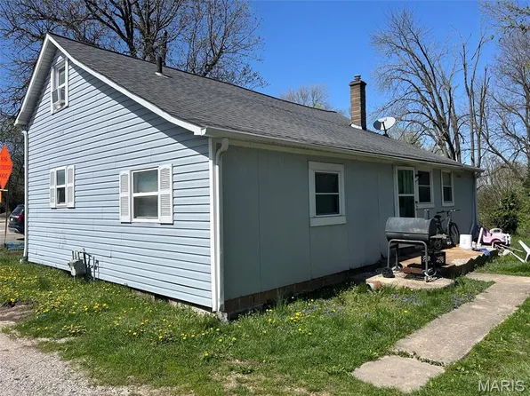 106 N Main St, O'Fallon, IL 62269
