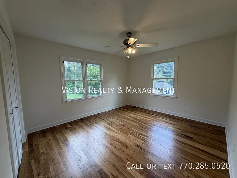 131 Hunters Way — Photo 15