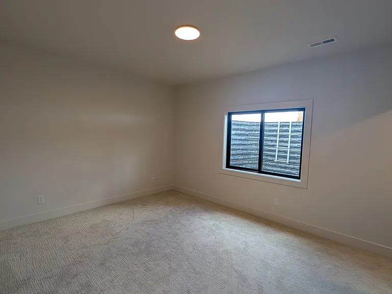 1094 W Marigold Dr — Photo 27