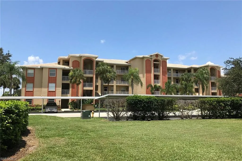 2 bed, 2.0 bath, 1162 sqft, $4,900 — Photo 4