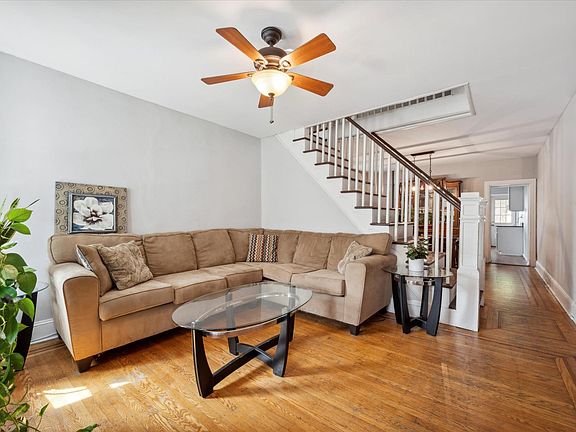 3rd image of 4140 Freeland Ave