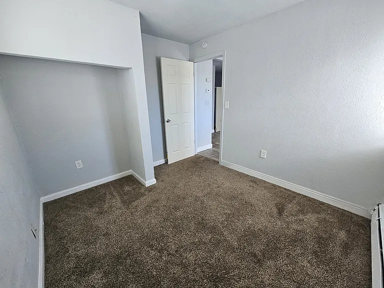 1666 Clinton St #12 — Photo 10