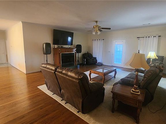 4th image of 1 N Kenora Dr SW