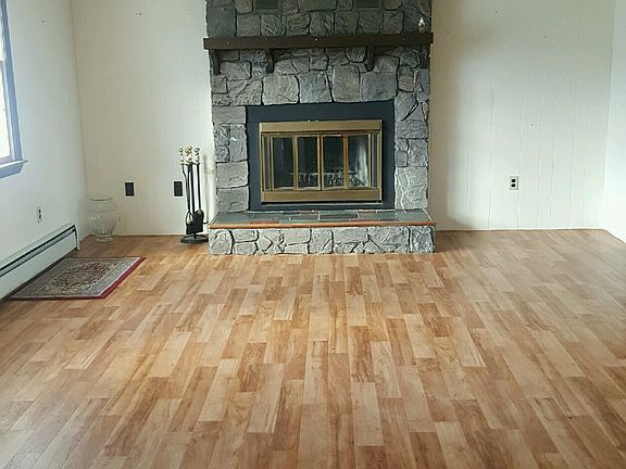 4th image of 6 Crescent Ave