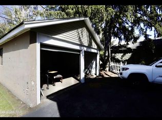 146 Homestead Ave #1, Albany, NY 12203