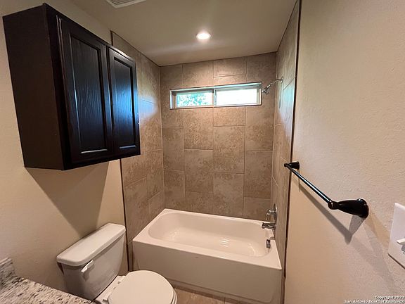 5th image of 6618 Mia Way