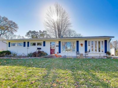 18323 W Woodland Ter, Gurnee, IL, 60031