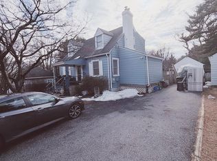 35 Maryland Ave, Gaithersburg, MD 20877