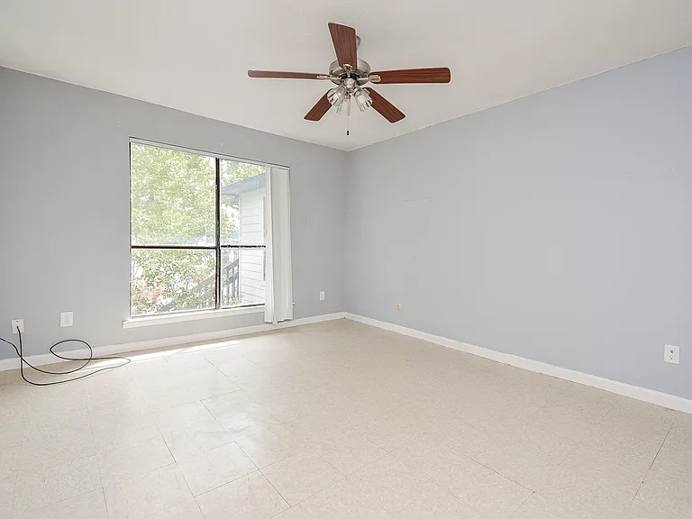 9009 Richmond Ave #411 — Photo 15