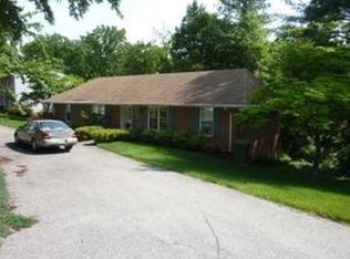 31 Sawyer Dr, Salem, VA 24153