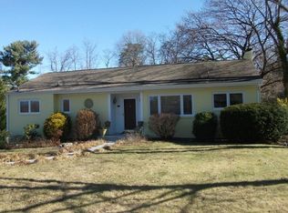 3236 Hastings Rd, Roanoke, VA 24018