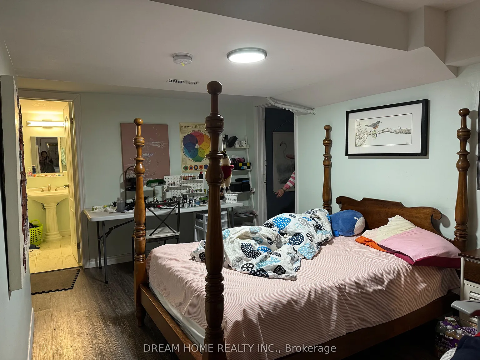1 bed, $1,100 — Photo 1