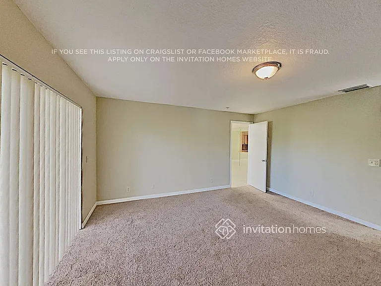 381 Wildwood Ln E — Photo 10