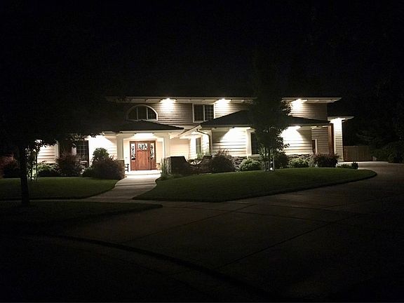 2nd image of 3501 E Harvard Ct