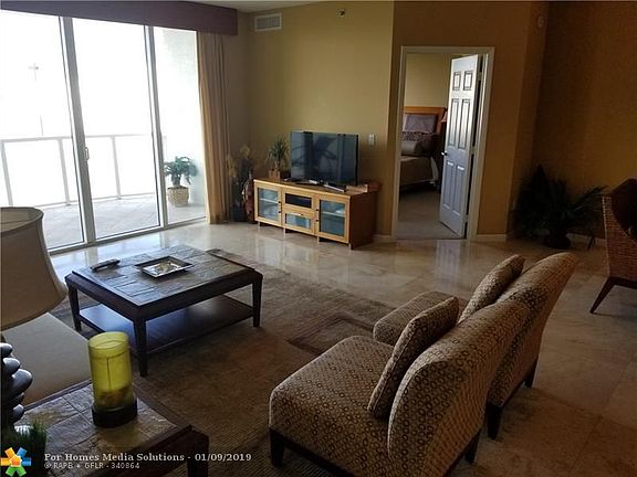 3rd image of 1819 SE 17th St APT 703