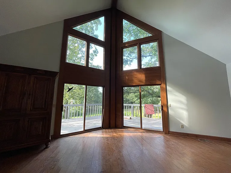 226 Rock Valley Rd — Photo 7