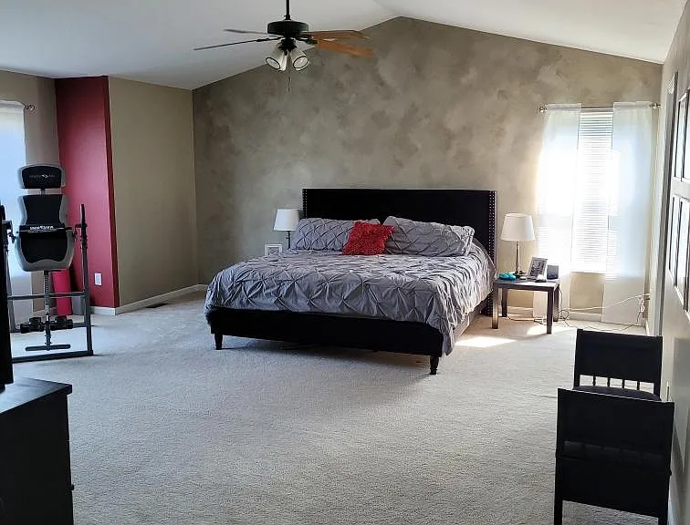 6485 Hughes Glen Ct — Photo 8