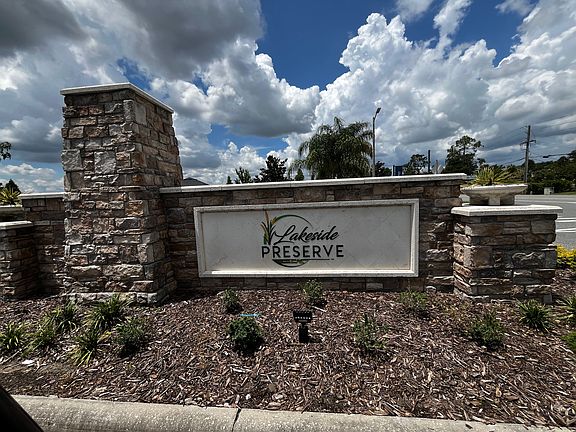2nd image of 1373 Juniper Grove Pl