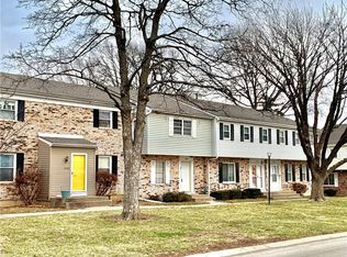 6008 E 129th St, Grandview, MO 64030