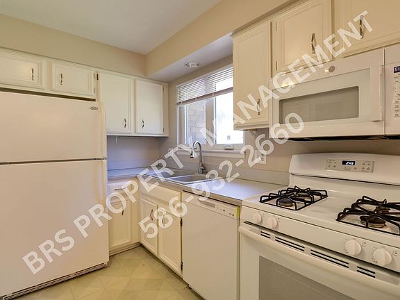 3rd image of 53663 Tundra Dr