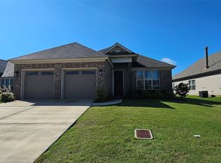 266 Hedgefield Dr, Prattville, AL 36066