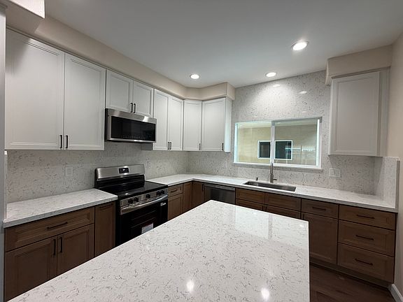5th image of 7796 Cypress Dr #7796