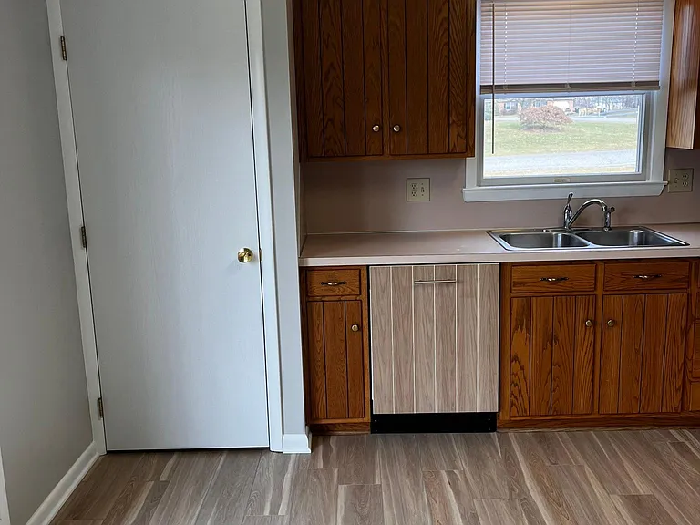dishwasher included