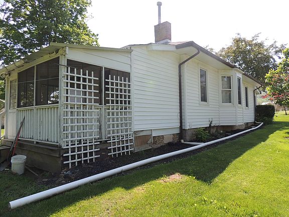 2nd image of 971-973 W College Ave