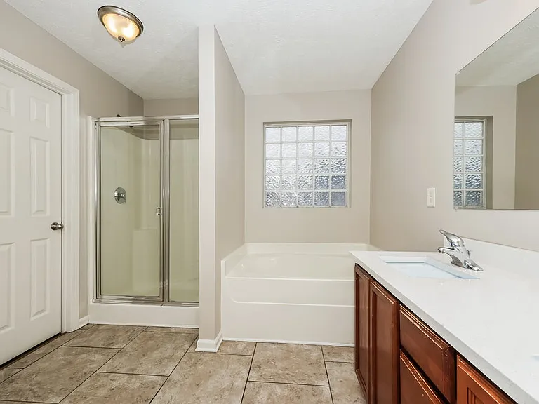 1116 Harmony Ln — Photo 12