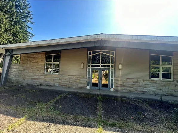 107 Cramblet St, Bethany, WV 26032