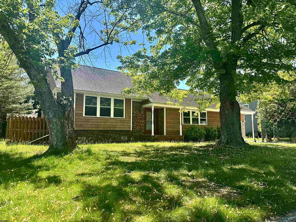 1st image of 107 Nancy Dr