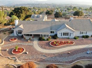 30021 McKenna Heights Ct, Valley Center, CA 92082