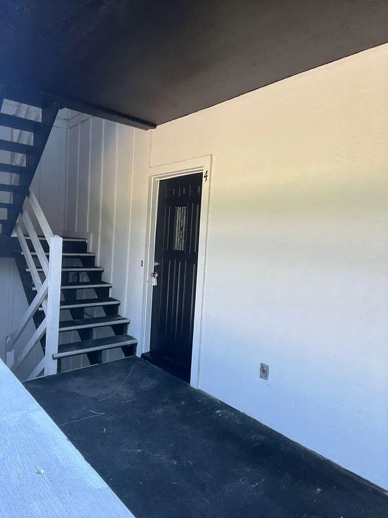 2 bed, 1000 sqft, $1,450 — Photo 3