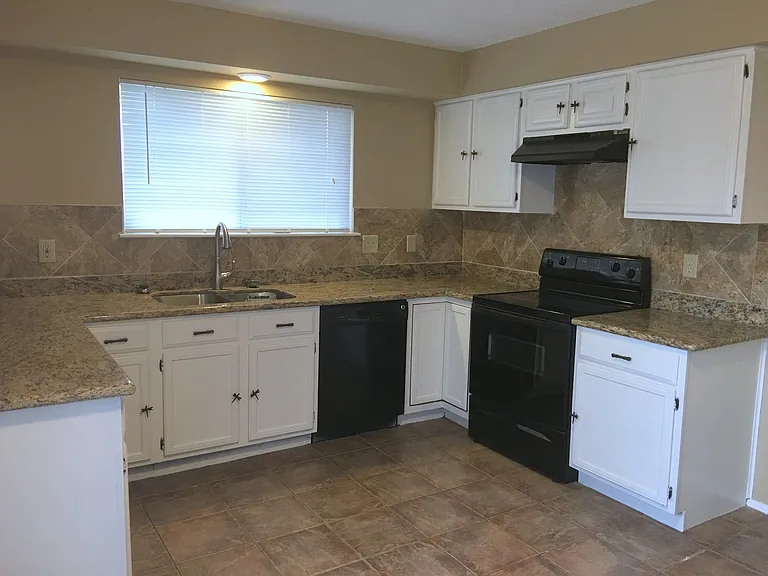 17114 Marlin Spike Way — Photo 5