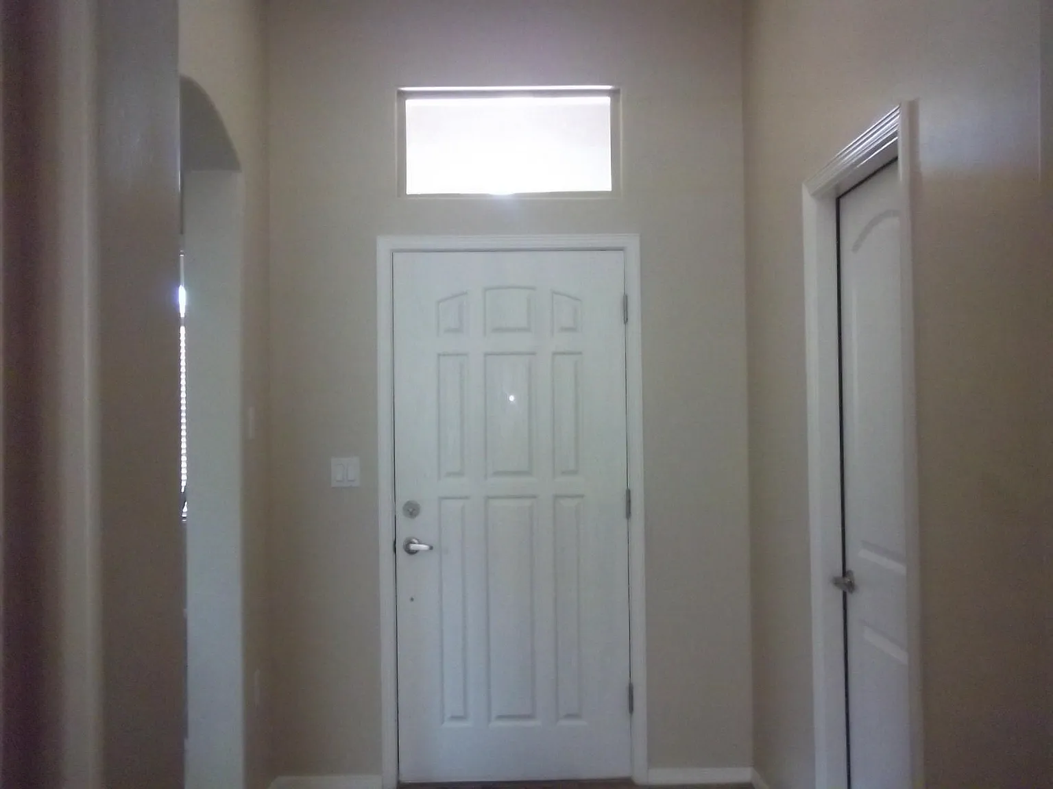 4 bed, 2.5 bath, 1738 sqft, $1,850 — Photo 2