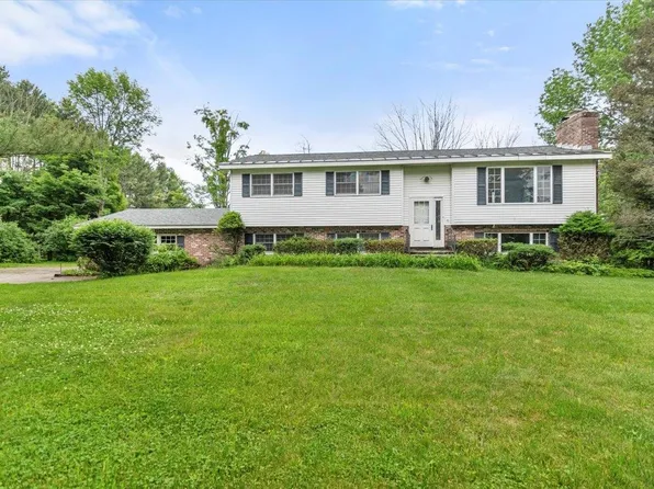 169 Bard Road, Bennington, VT 05201
