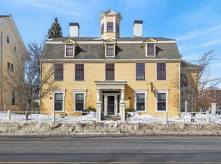 7 Islington St #R1, Portsmouth, NH 03801