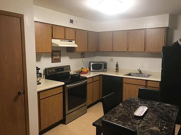 3rd image of 12806 Portulaca Dr