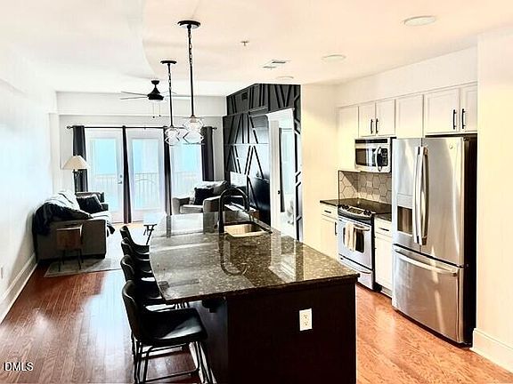 2nd image of 222 Glenwood Ave APT 412