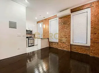 Rented by City Connections Realty