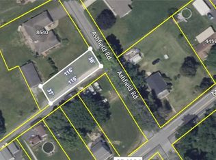 8624 Ashfield Rd, Slatington, PA 18080