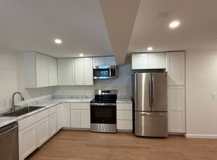 2 Woods End Rd, Etna, NH 03750