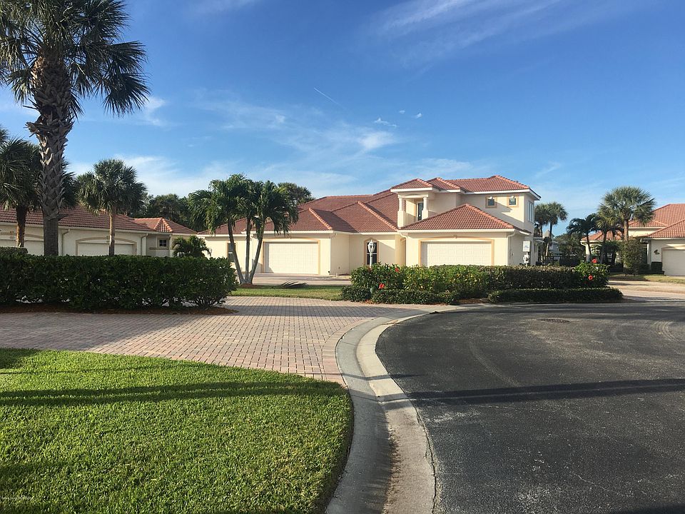 1st image of 843 Aquarina Blvd