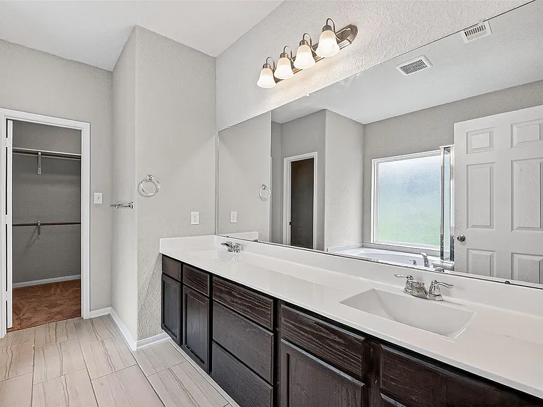 20606 Iron Timber Ln — Photo 23