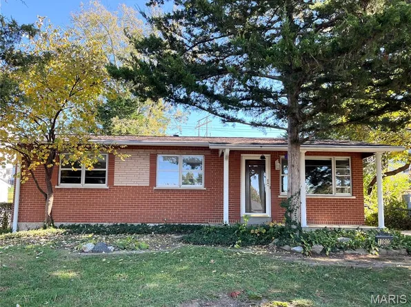 10802 Antrill Dr, Saint Louis, MO 63123